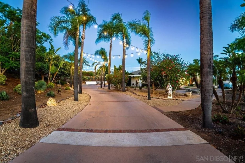 Photo of 33 Gateview