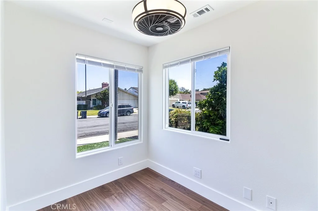 Photo of 4122 Loma