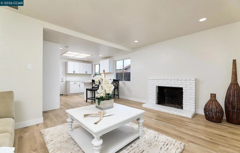 Photo of 2117 Lopez Dr