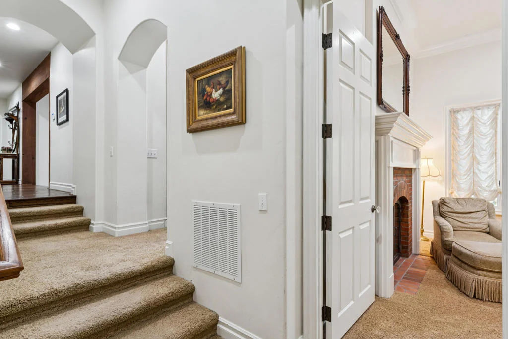 Photo of 391 Cedar Ridge Drive