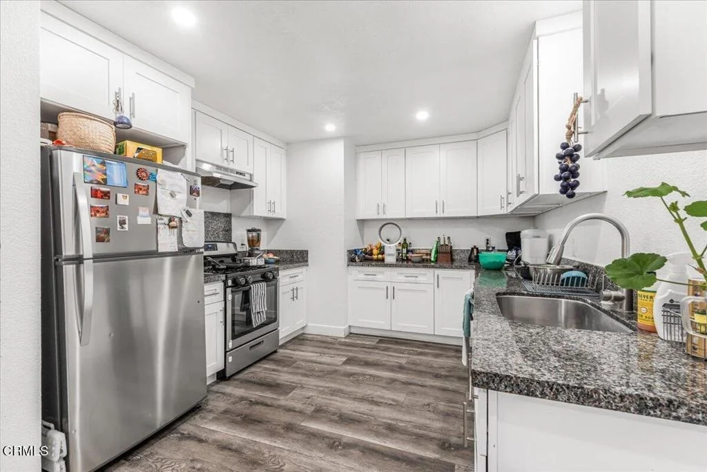 Photo of 1155 Richmond Road