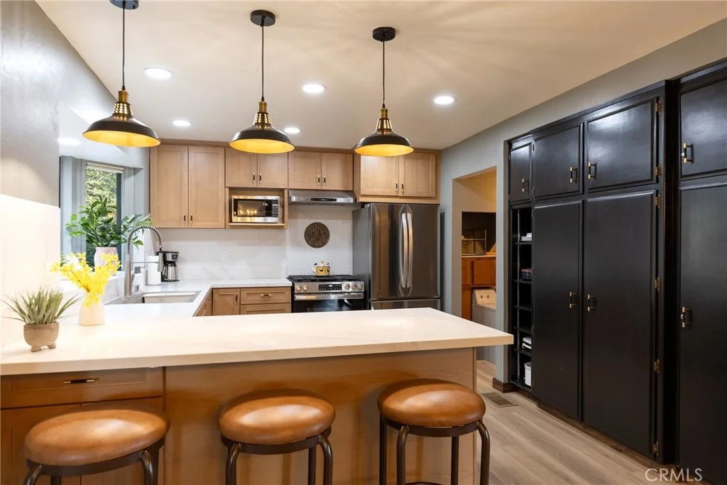 Photo of 27808 Alpen Drive