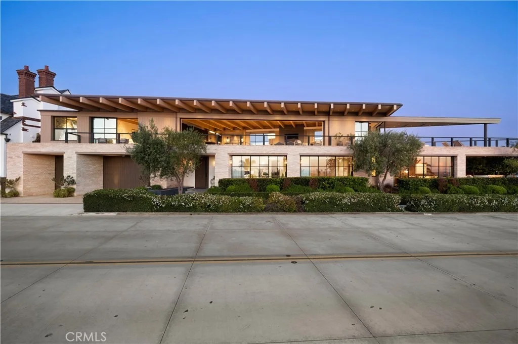 Photo of 2804 Ocean