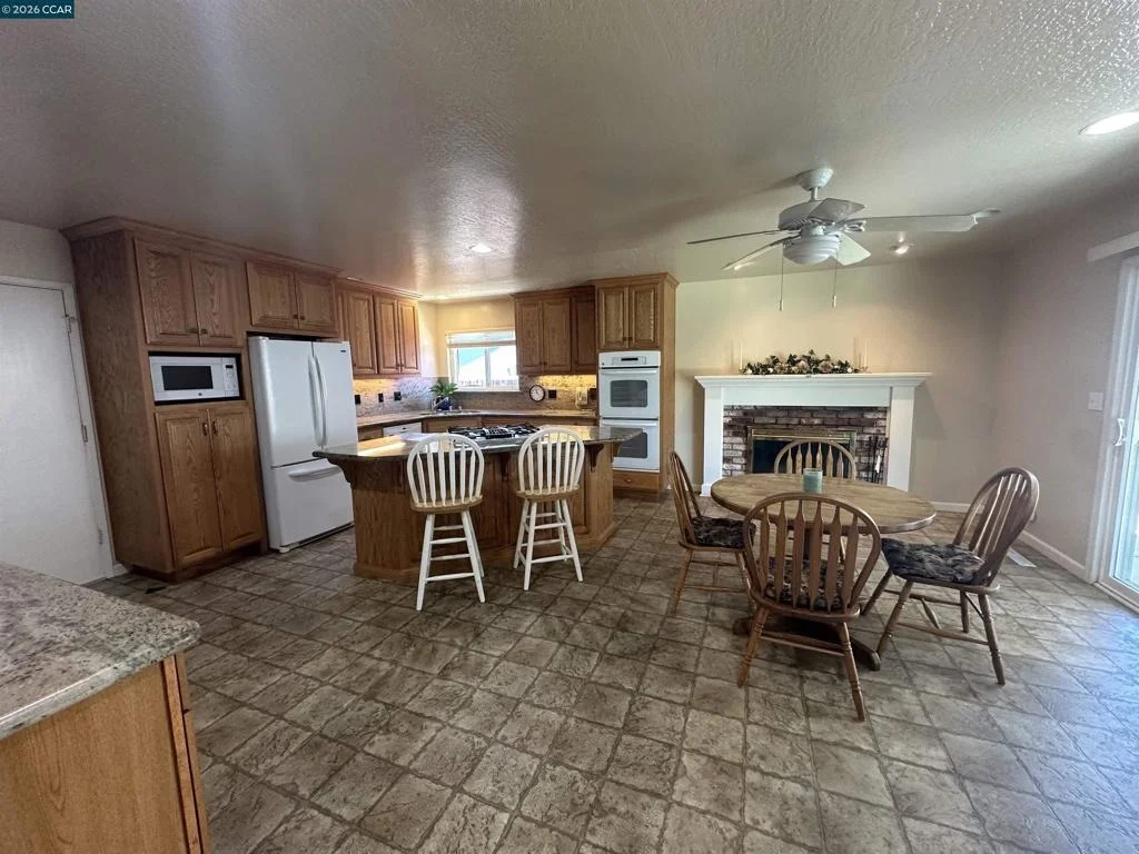 Photo of 1707 Bishop Dr