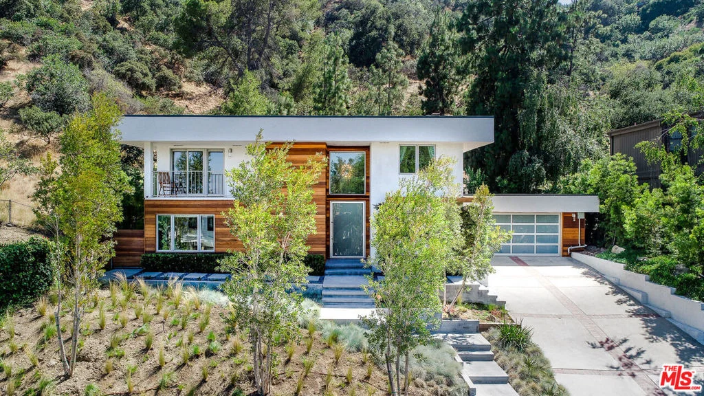 Photo of 10832 Wrightwood Lane