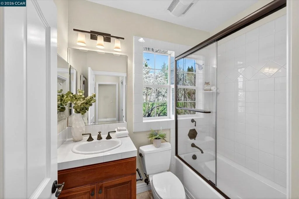 Photo of 3 Brooktree Dr