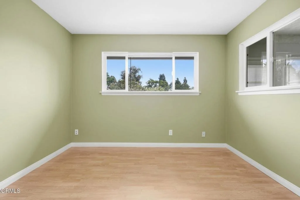 Photo of 14 Bradford Avenue