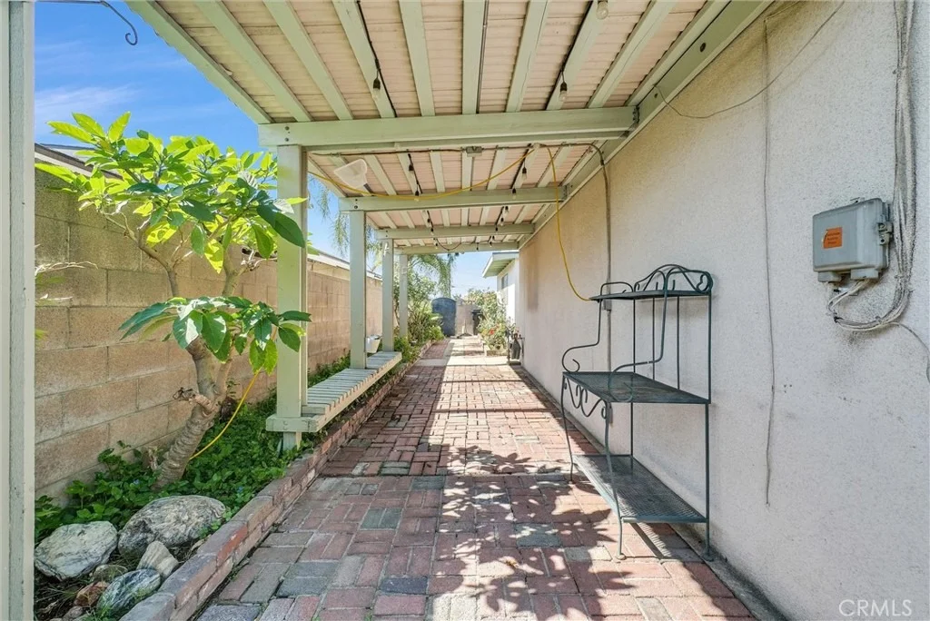 Photo of 1281 Clinton Court