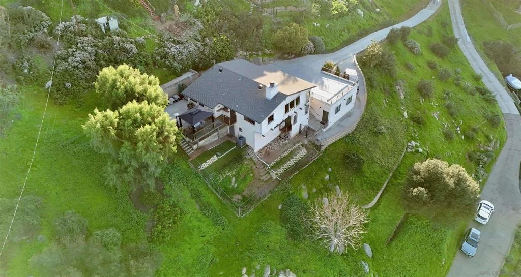 Photo of 1216 Merritt Dr