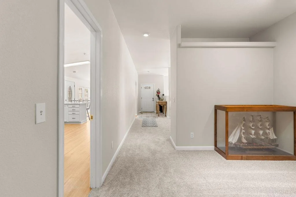 Photo of 2051 Rainbow Glen Road