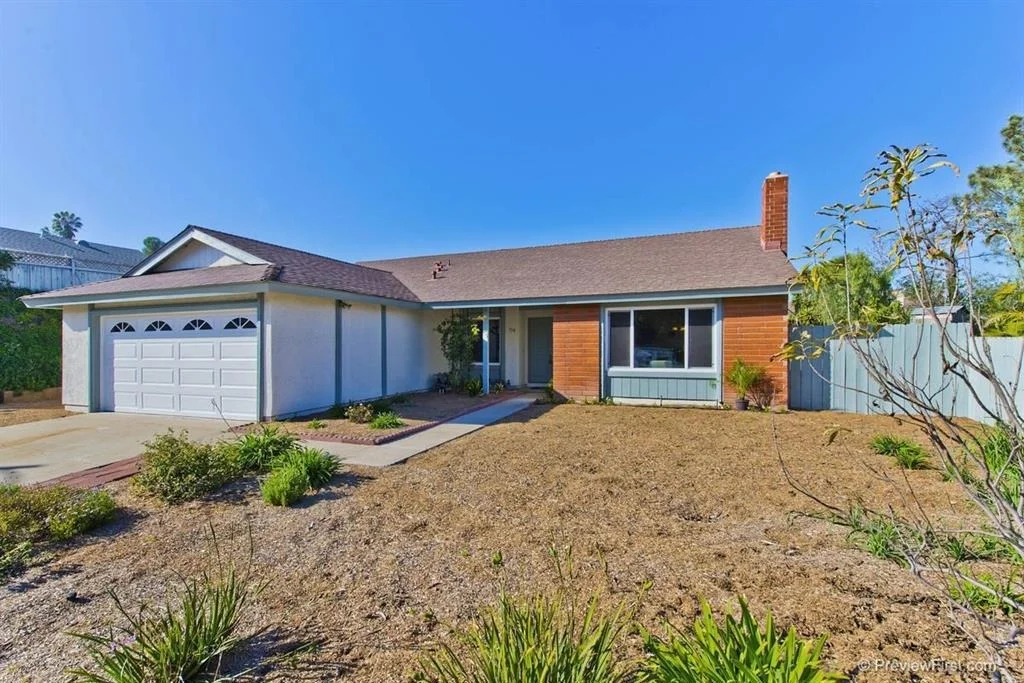Photo of 750 Crest Dr.