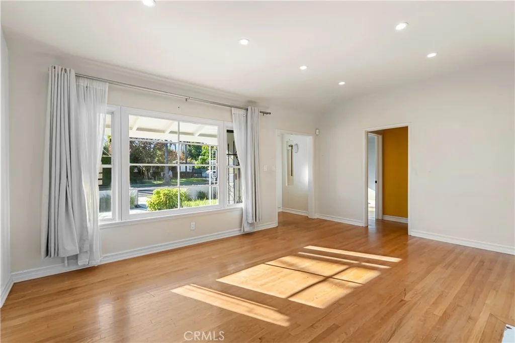 Photo of 4418 Ethel Avenue