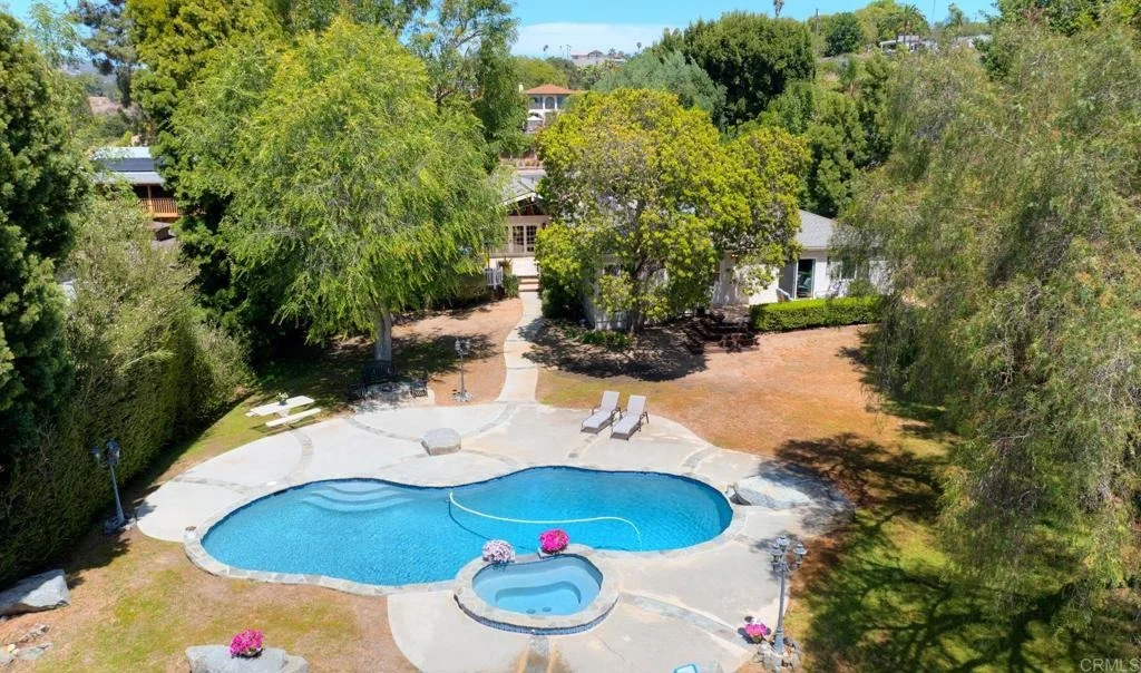 Photo of 1143 Cypress Dr