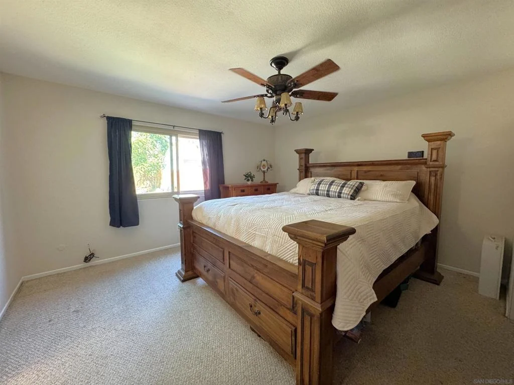 Photo of 12706 Julian Ave