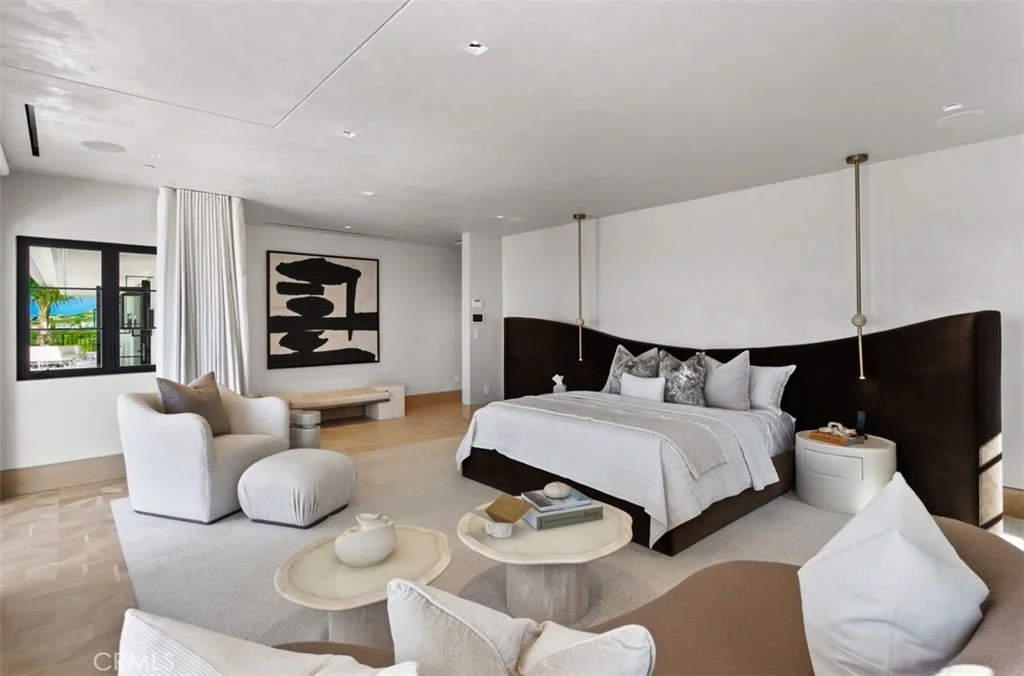 Photo of 7 Sailview