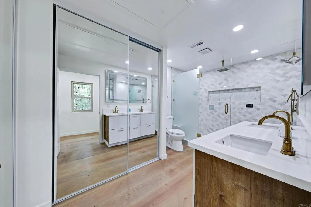 Photo of 5850 Menorca Drive