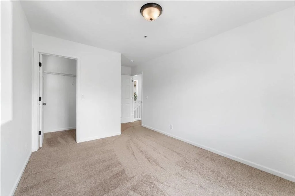 Photo of 21 La Jolla Street
