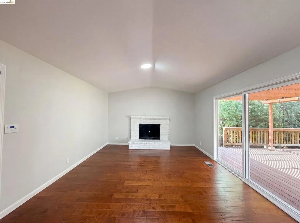 Photo of 1091 Fox Meadow Way