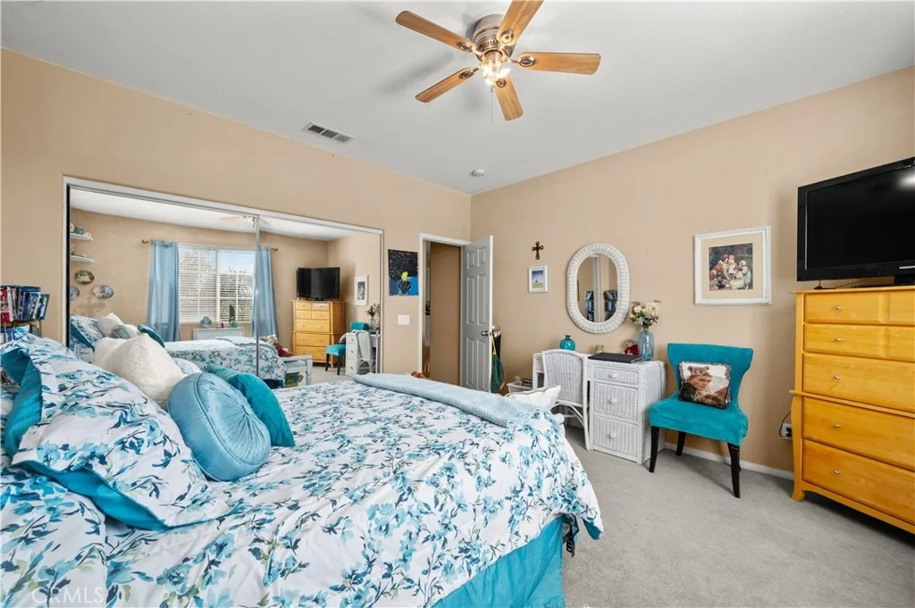 Photo of 18566 Hawkhill