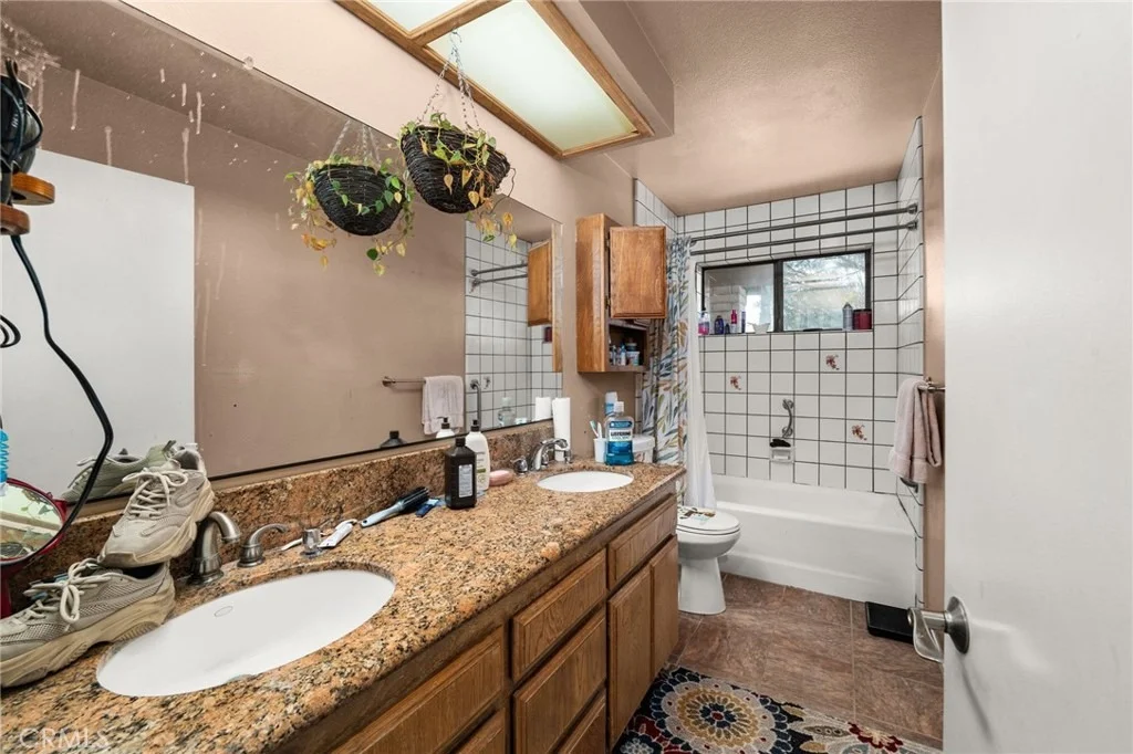 Photo of 7659 Arcadia Avenue