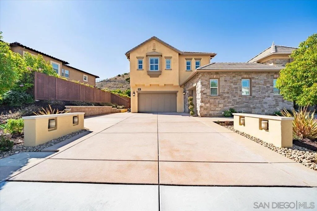 Photo of 541 Ledge