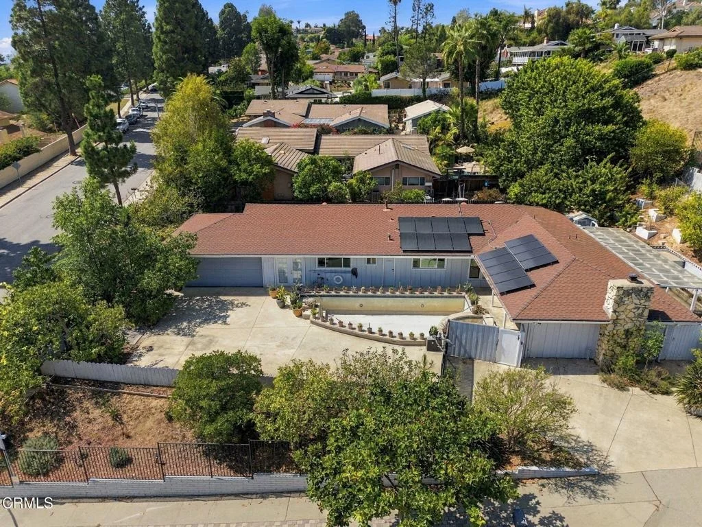 Photo of 14 Bradford Avenue