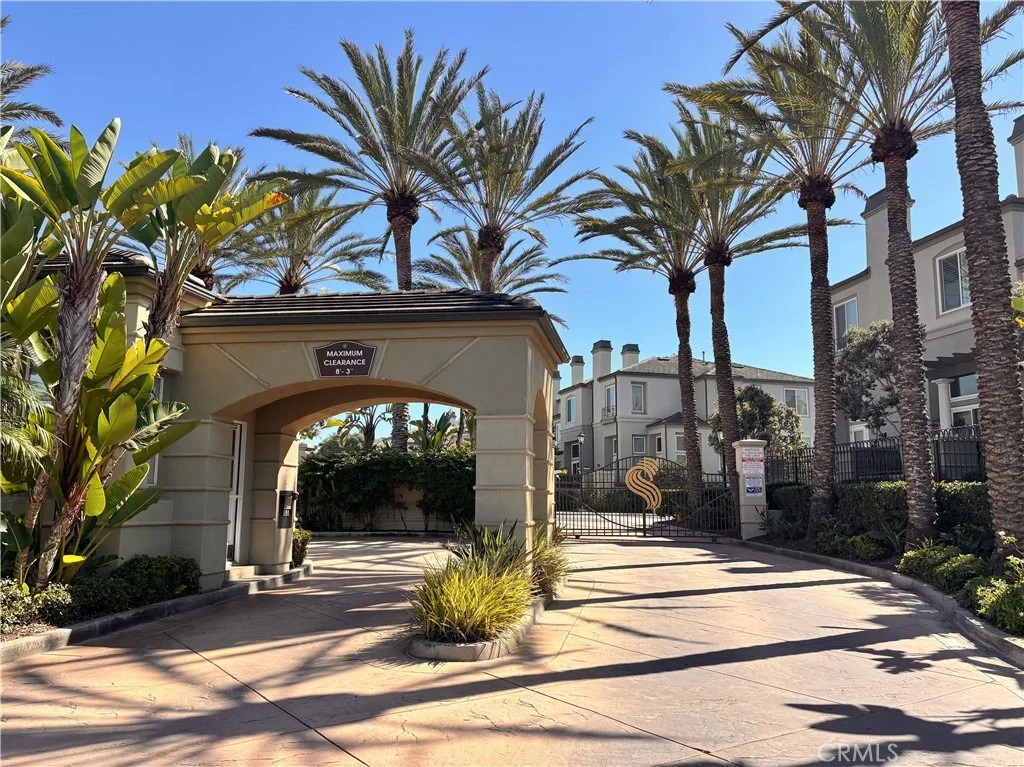 Photo of 19261 SURFVIEW Drive
