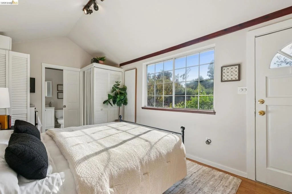 Photo of 1322 Bancroft Way