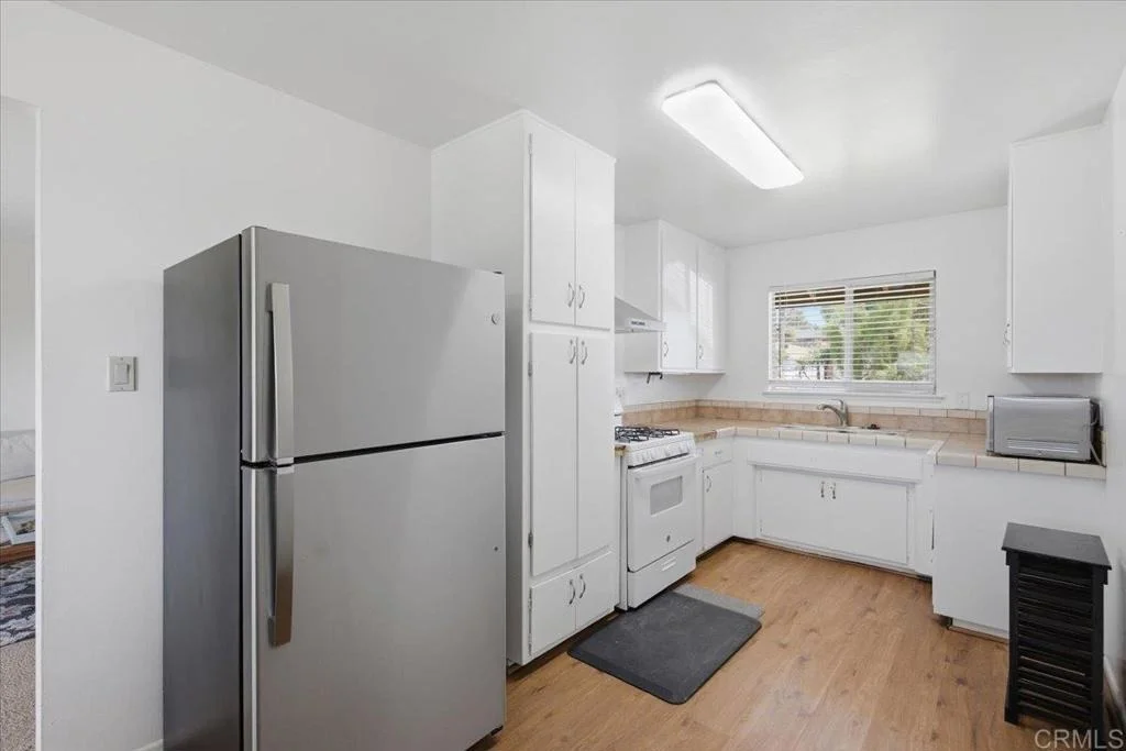Photo of 2241 Edgewood Place