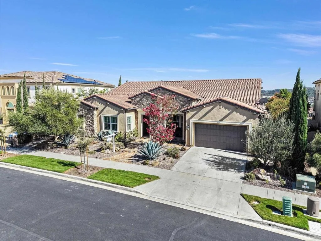 Photo of 2571 Glasgow Drive