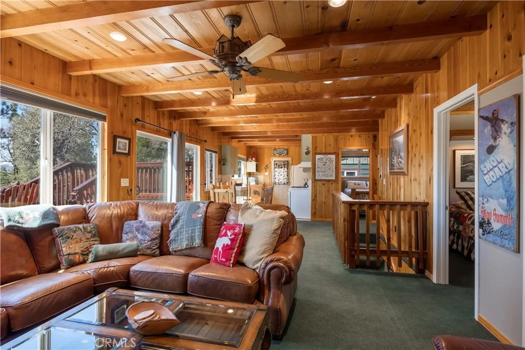 Photo of 43656 Ridge Crest