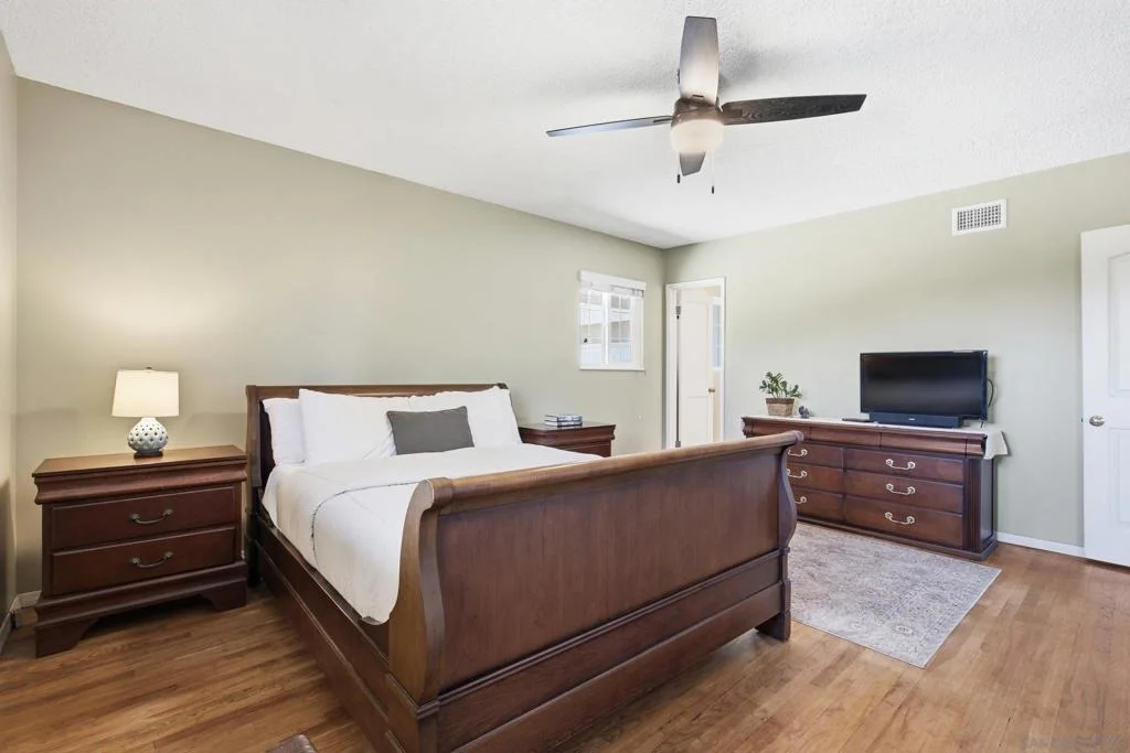 Photo of 4543 Peak Ct
