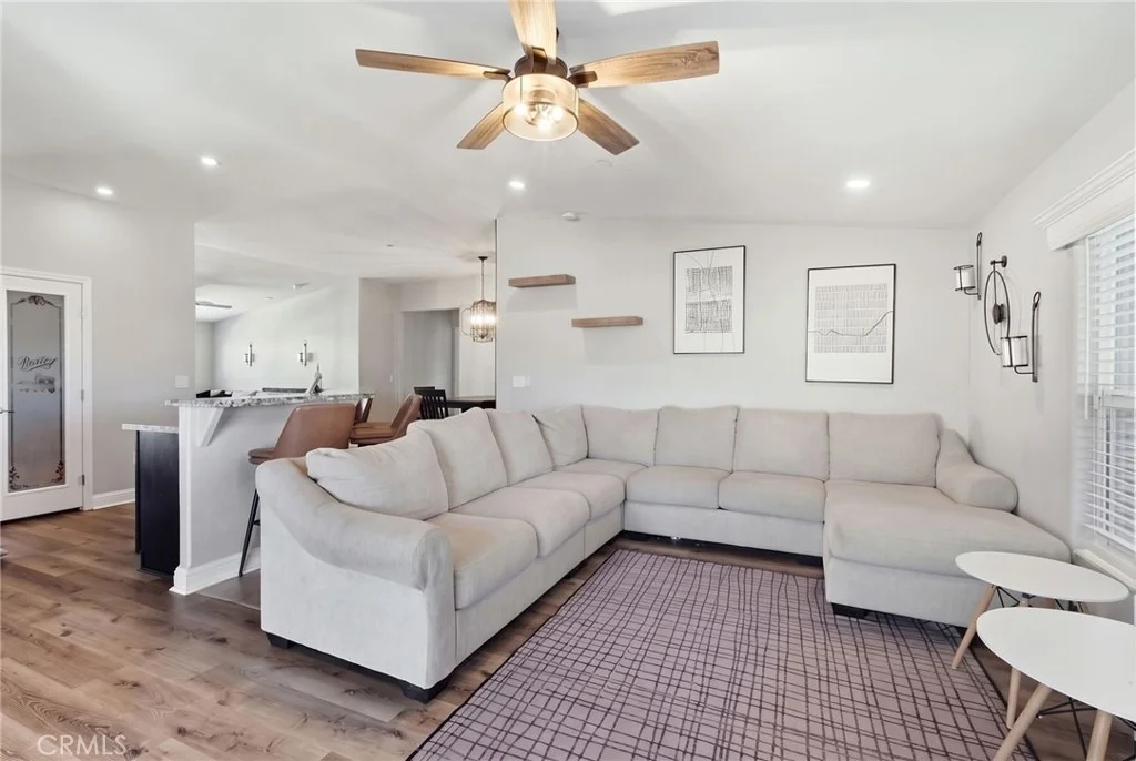 Photo of 9584 Avenida Miravilla