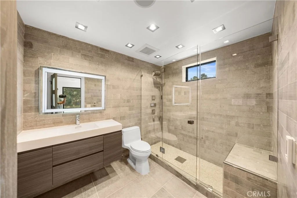 Photo of 6358 La Rocha