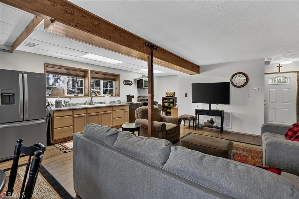 Photo of 615 Grass Valley Rd
