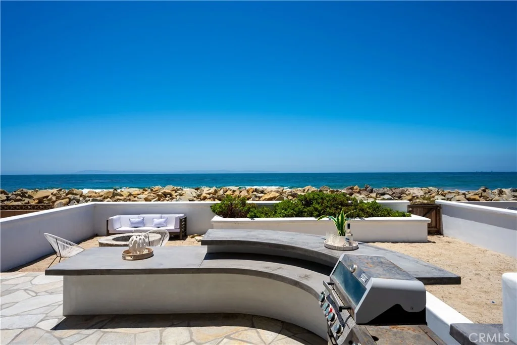 Photo of 5488 Rincon Beach Park