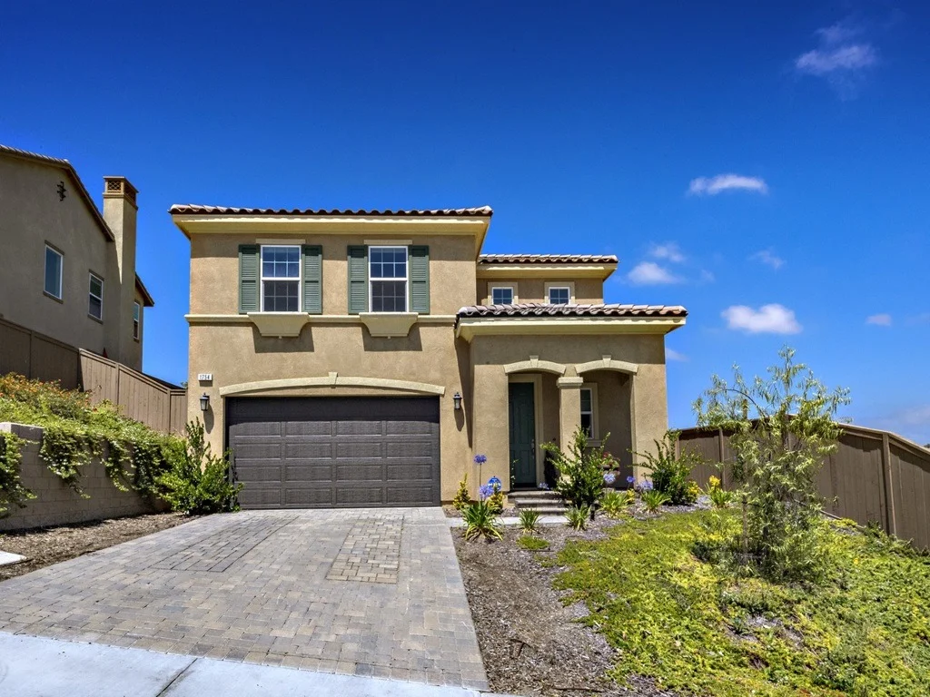 Photo of 1754 Avenida Regina