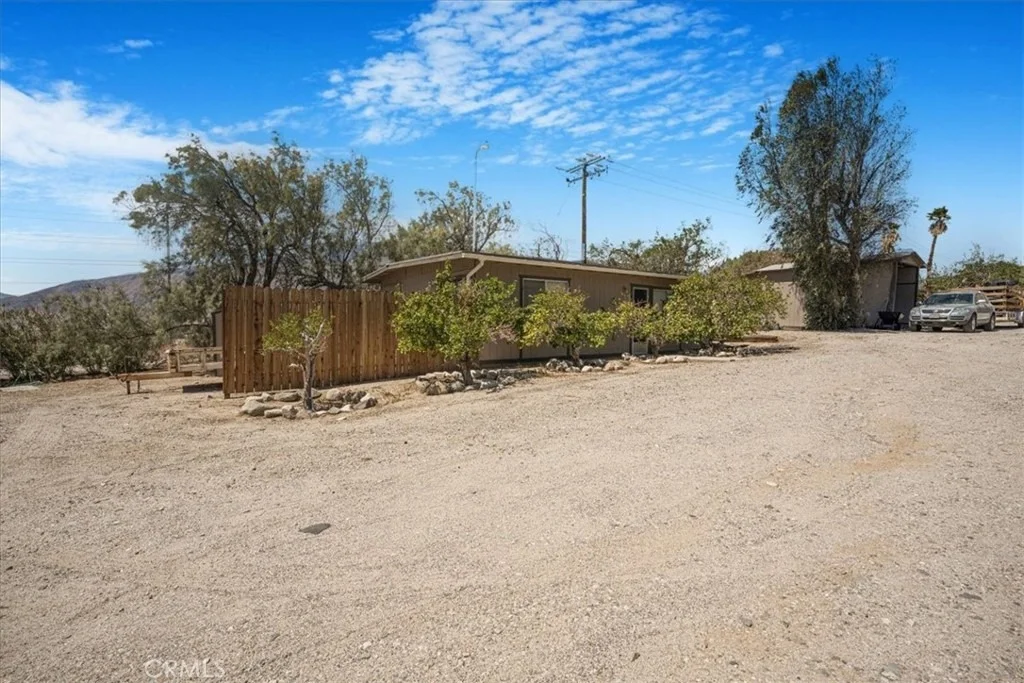 Photo of 60810 Sunrise Road