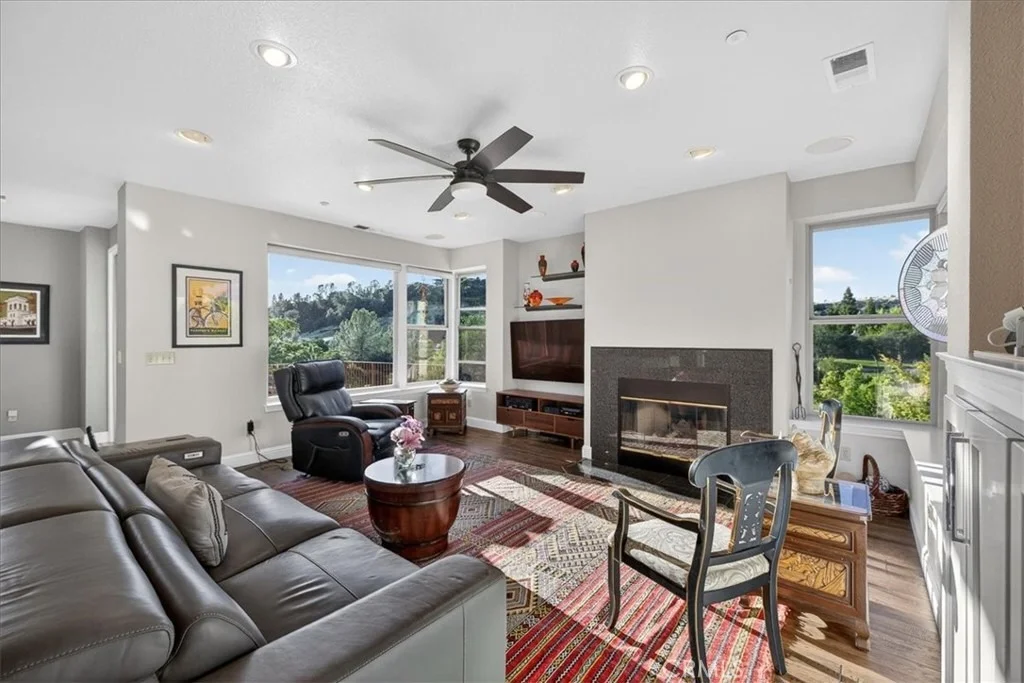 Photo of 3463 Brook Valley
