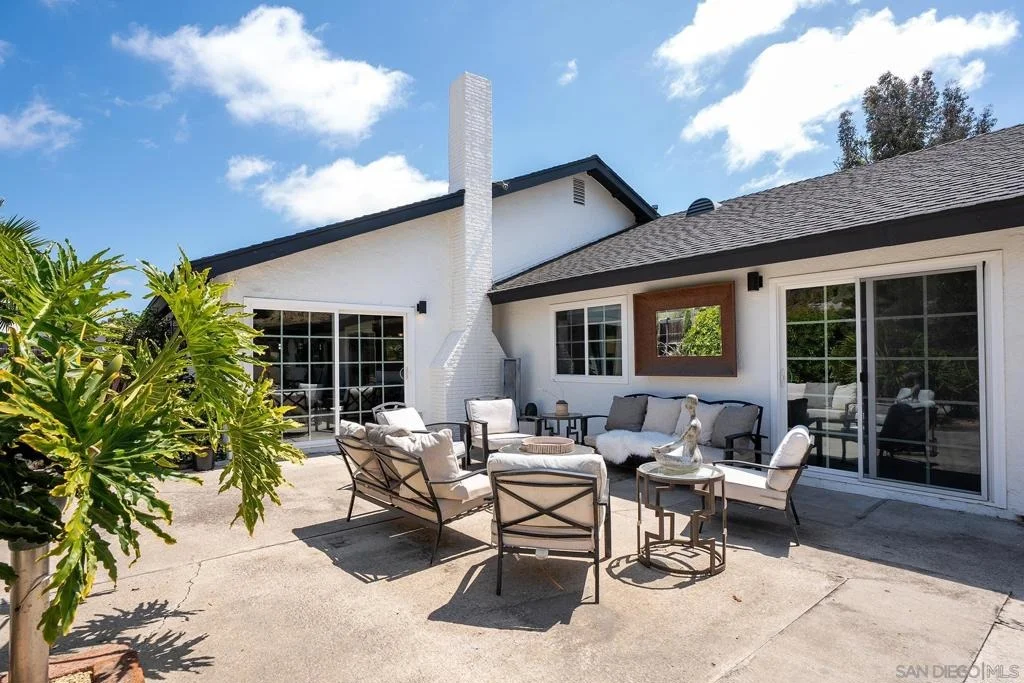 Photo of 902 Loma View