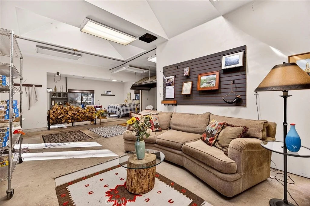 Photo of 62 Hollow Oak Lane