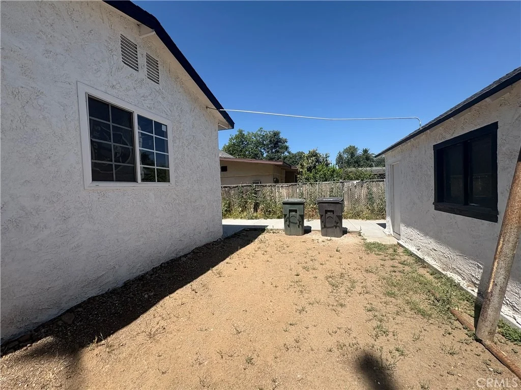 Photo of 3395 Franklin Avenue