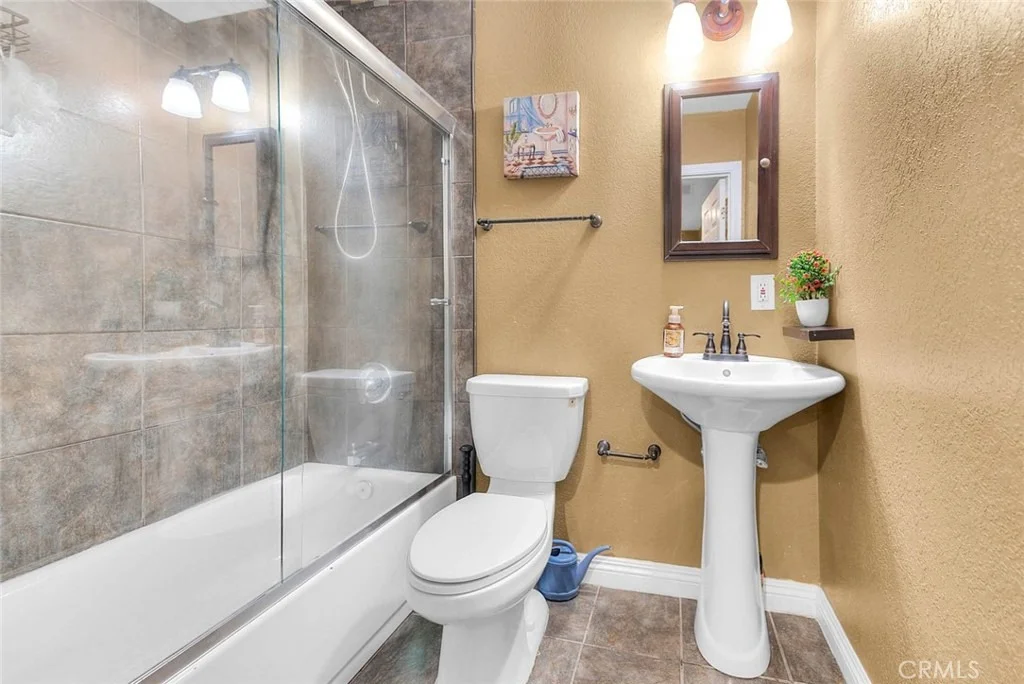 Photo of 1537 Meadow Glen