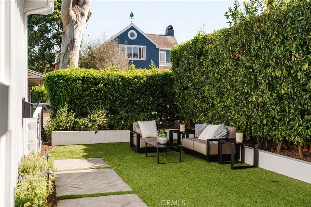 Photo of 3521 Laurel Avenue