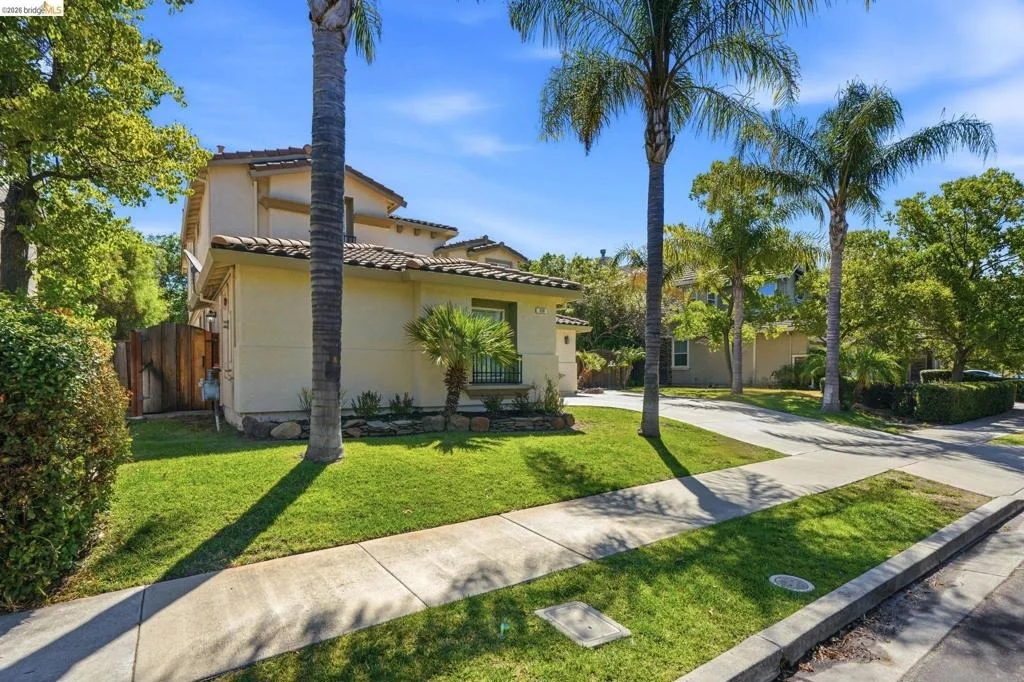 Photo of 308 Foothill Dr