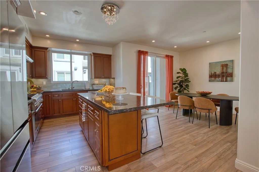 Photo of 19261 SURFVIEW Drive