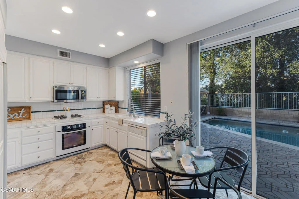 Photo of 3969 Sunsetridge Road
