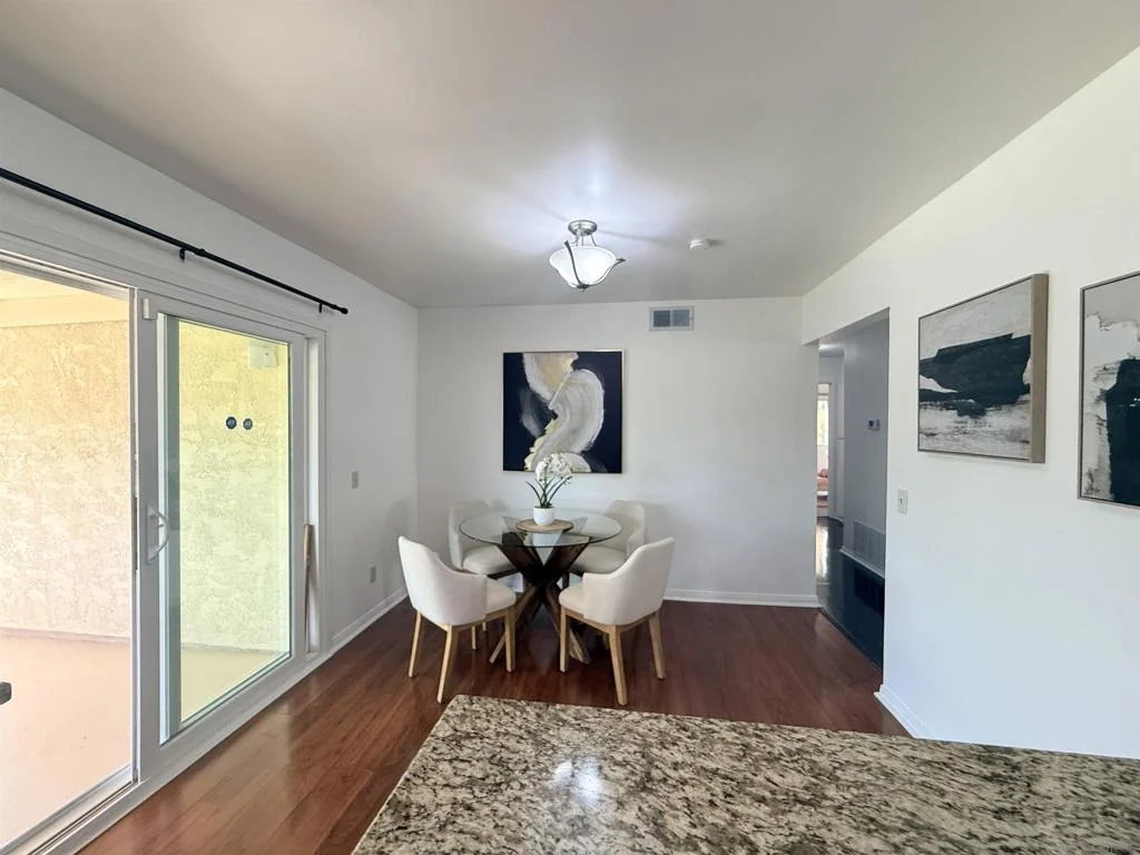 Photo of 8608 Reagan Cir N