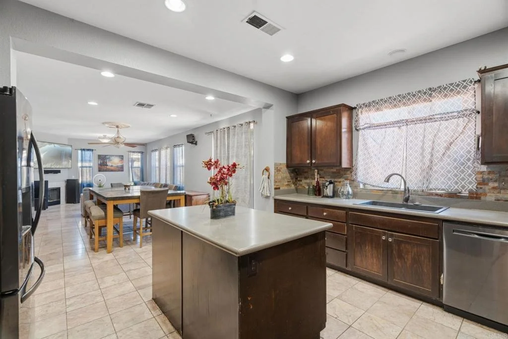 Photo of 978 Cornflower Drive