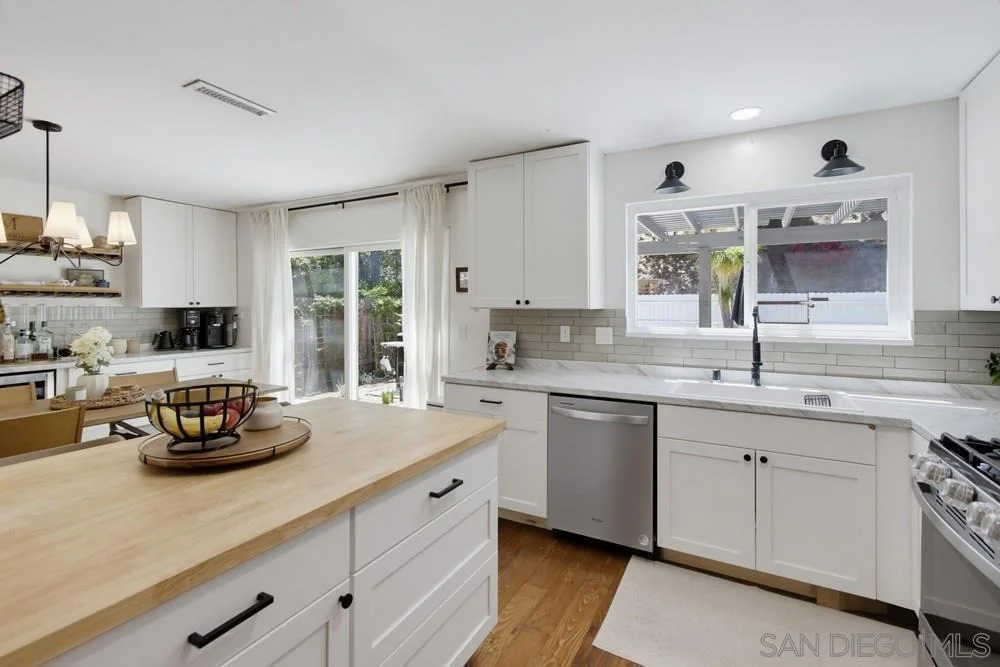 Photo of 5520 Aztec Dr